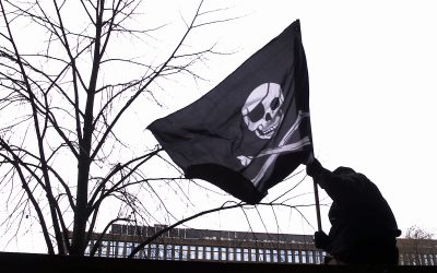 Att svänga med piratflaggan